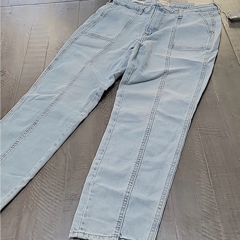 Universal Thread Blue Straight Leg Jeans High Waist